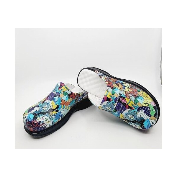 ANATOMSKE KLOMPE DR. MITRA CLOUDS GABY ŠARENI SVIJET